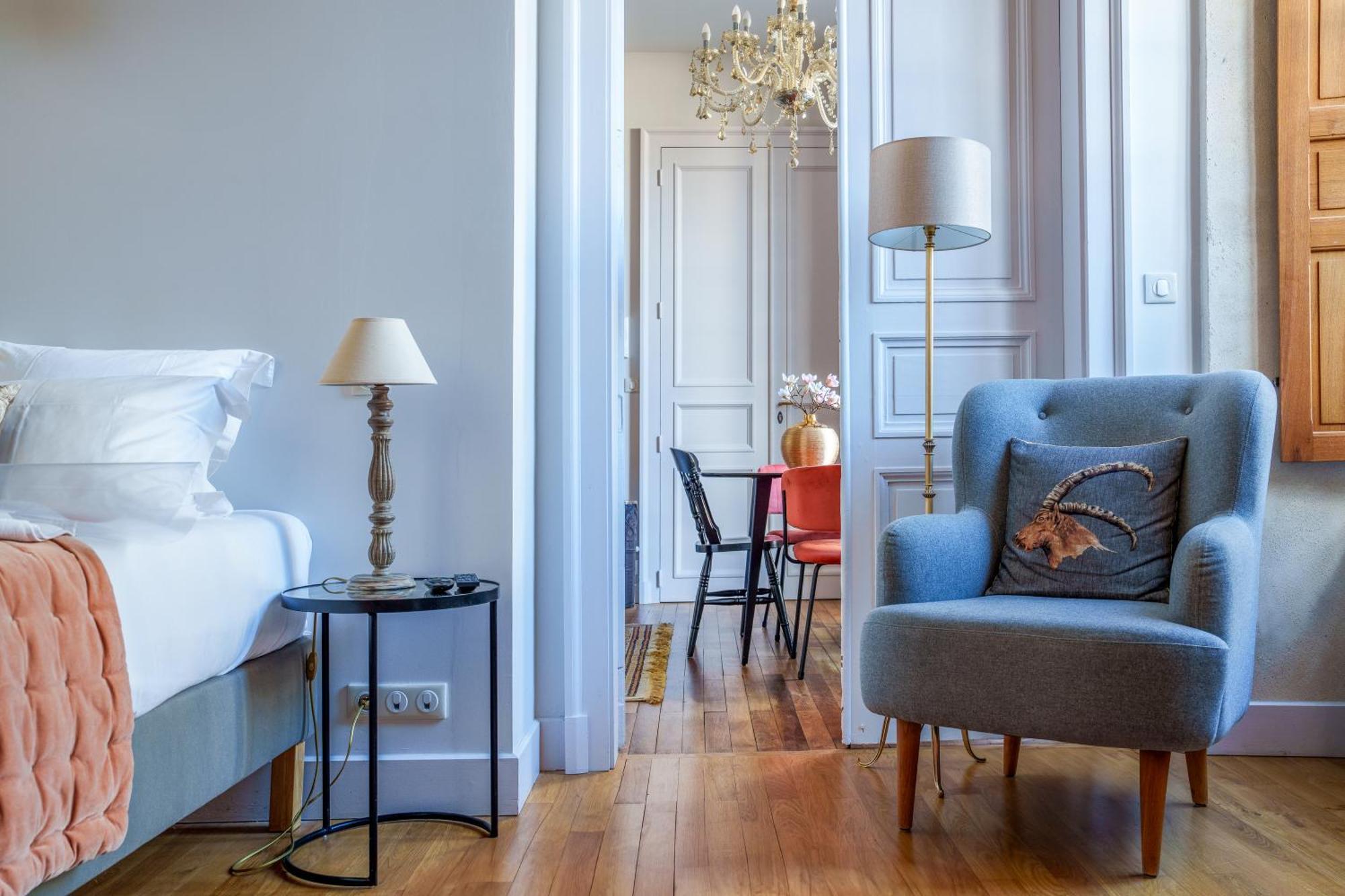 Appartement Raffine Vue Cathedrale, Jardin, Wifi 图尔 外观 照片