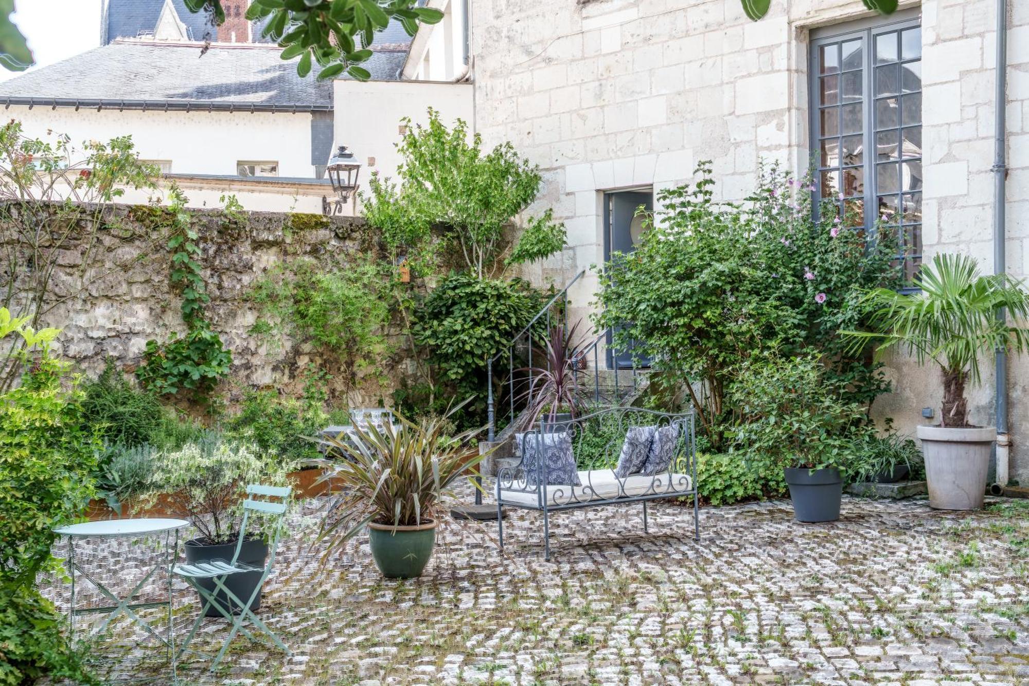 Appartement Raffine Vue Cathedrale, Jardin, Wifi 图尔 外观 照片