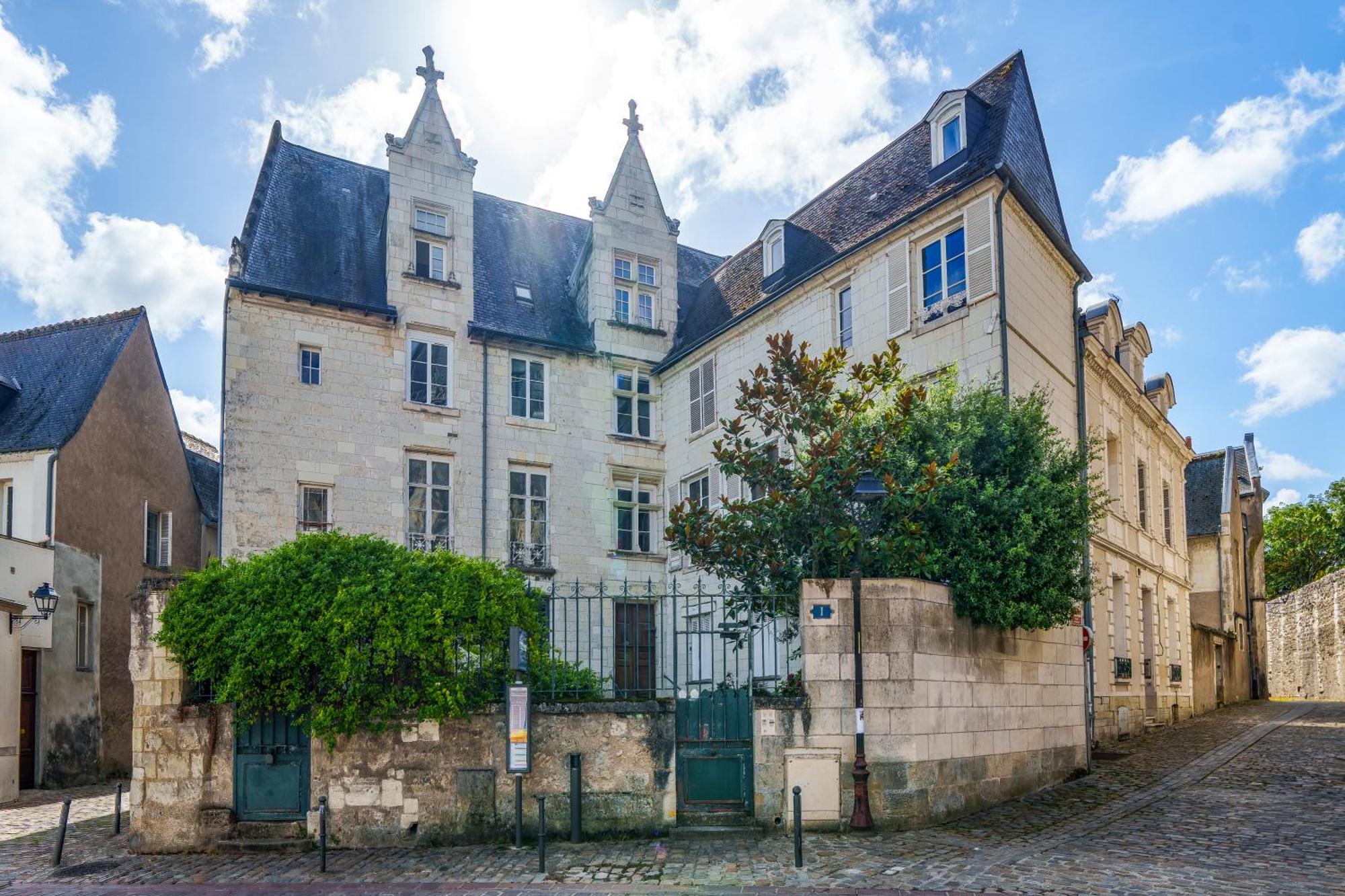 Appartement Raffine Vue Cathedrale, Jardin, Wifi 图尔 外观 照片